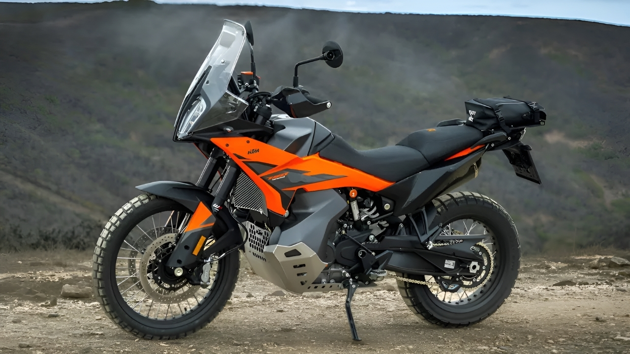 KTM 790 Adventure 2026: potencia renovada, diseño premium y tecnología avanzada